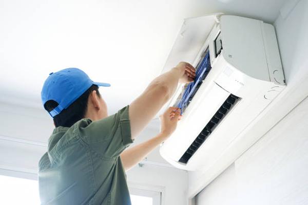 How Columbia HVAC Contractors Handle Emergency Heating & Cooling Repairs